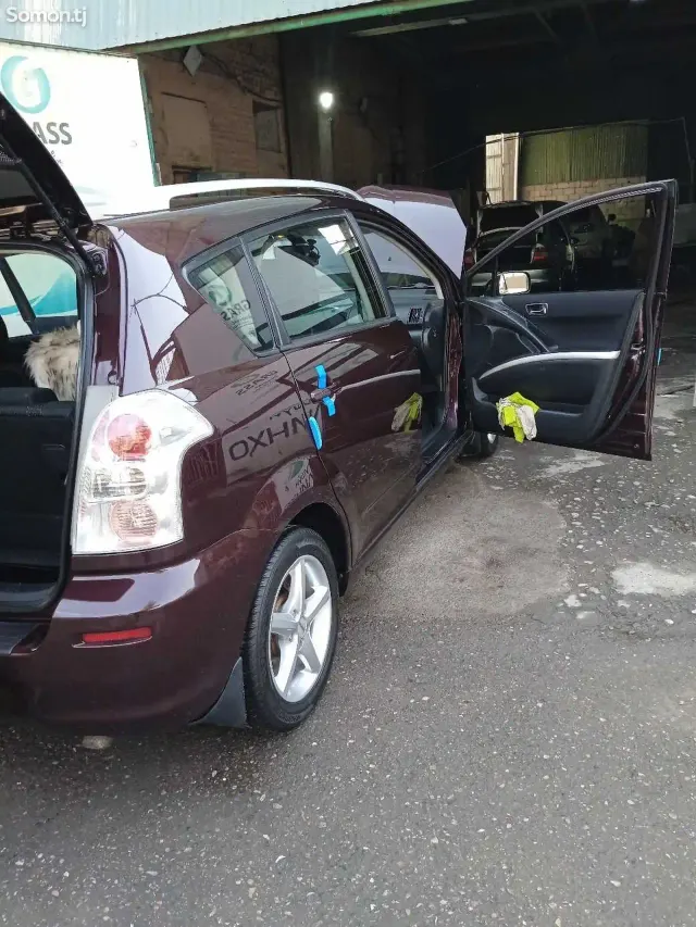 Toyota Corolla Verso 2008 · 1.8 MT