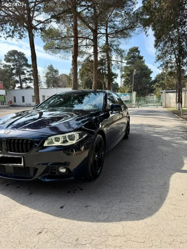 BMW 5 series 2016 · 2.0 AT