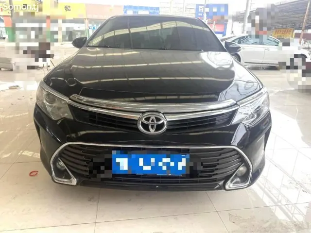 Toyota Camry 2016 · 2.0 AT