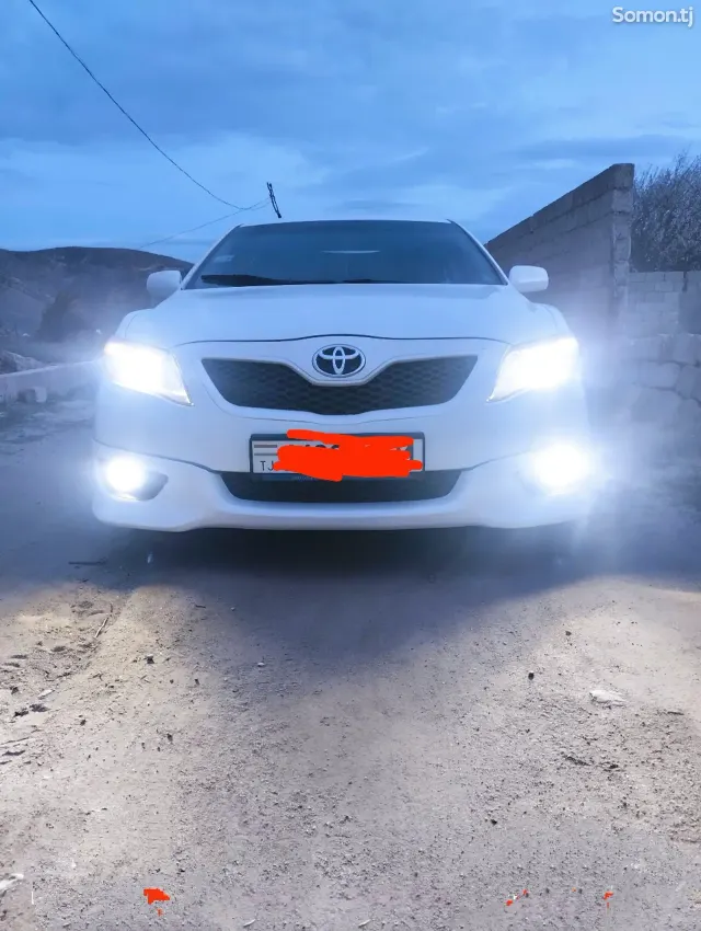 Toyota Camry 2010 · 2.5 AT