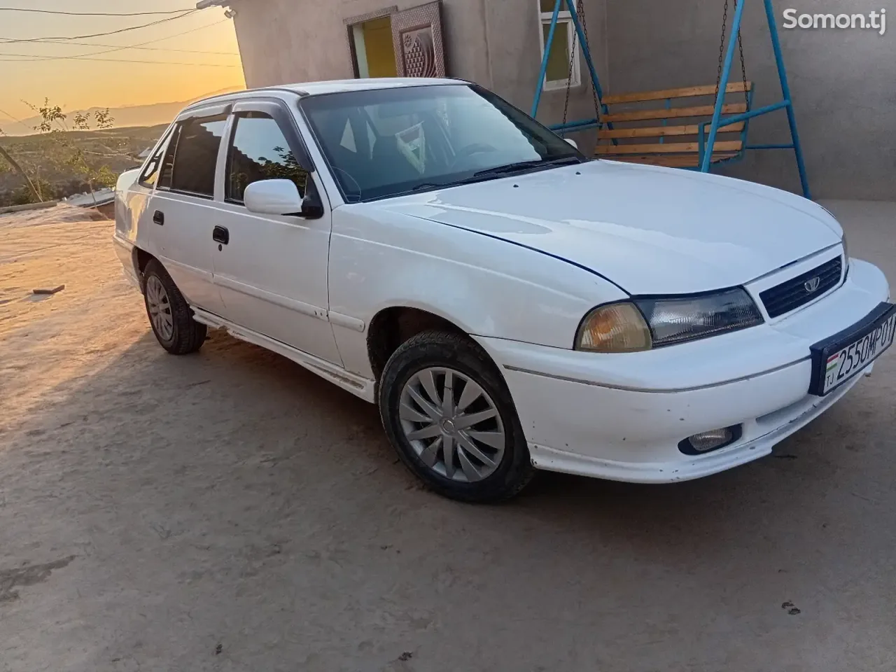 Daewoo Nexia 1995 · MT