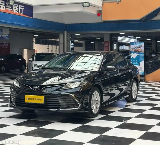 Toyota Camry 2023 · 2.0 AT
