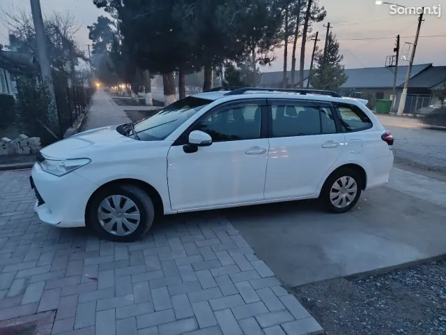 Toyota Fielder 2016 · 1.5 AT