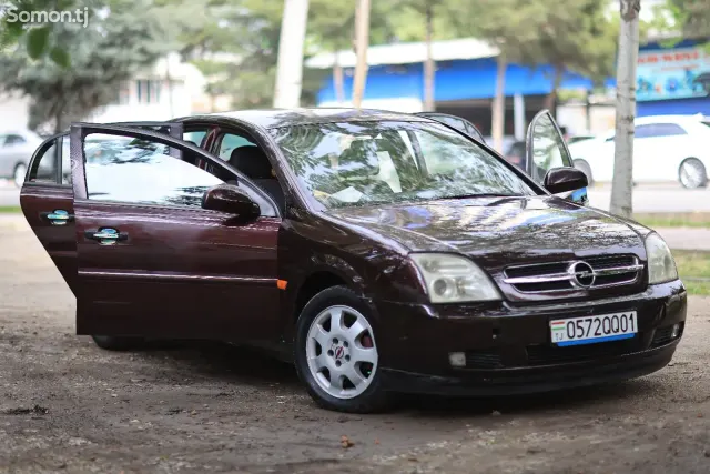 Opel Vectra C 2004 · 1.8 MT