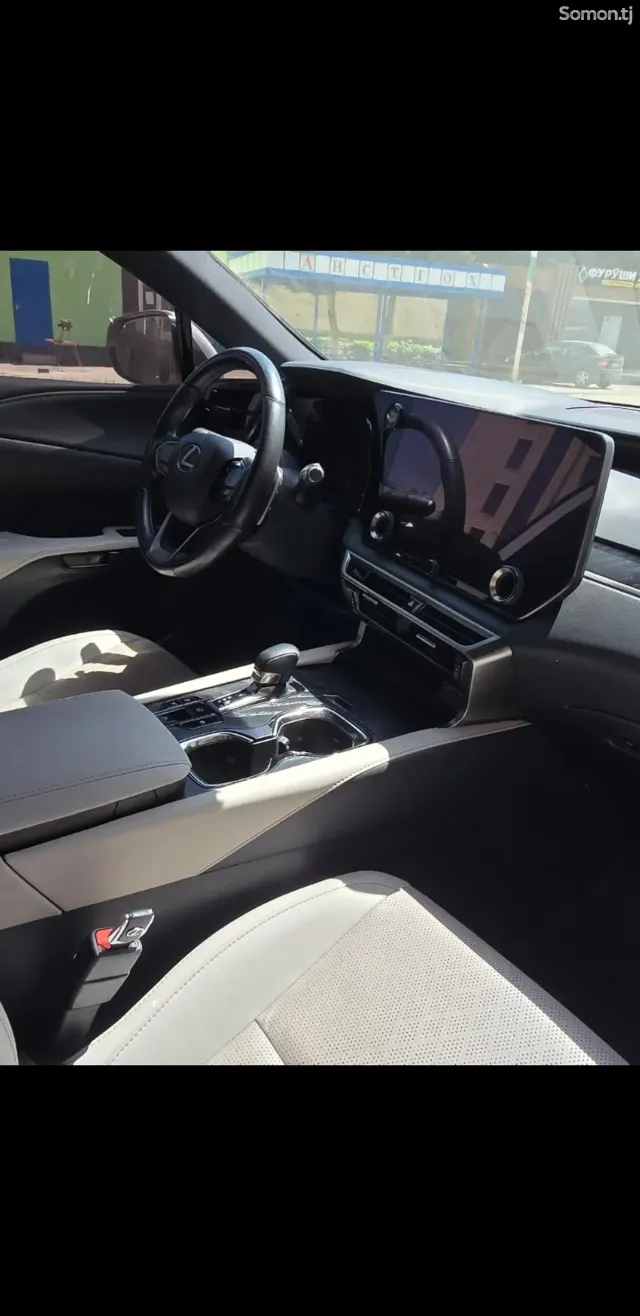 Lexus RX series 2023 · 3.5 AT