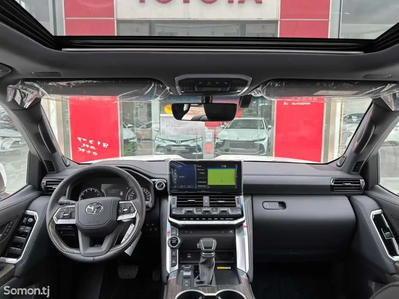 Toyota Land Cruiser 2025 · 3.5 AT