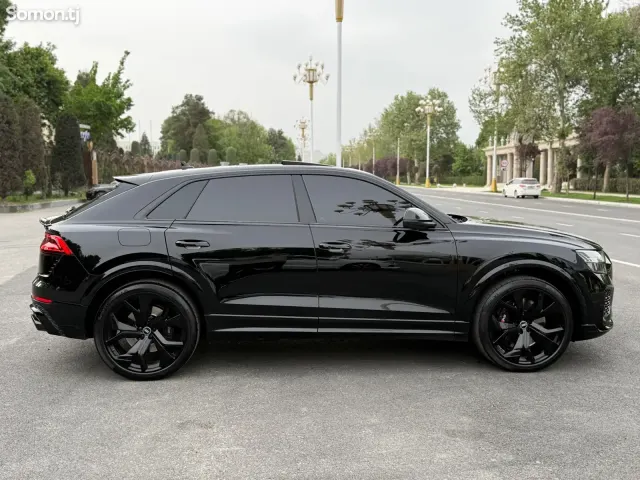 Audi Q8 2020 · 4.0 AT