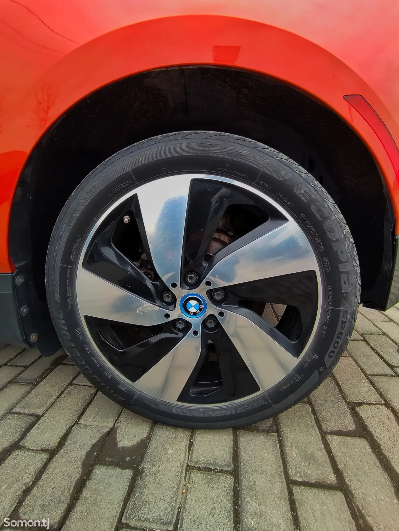 BMW i3 2014 · AT