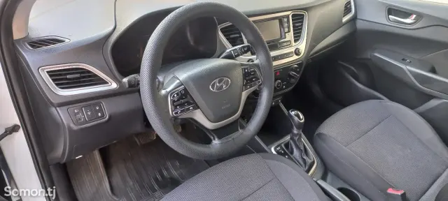 Hyundai Accent 2019 · 1.6 AT