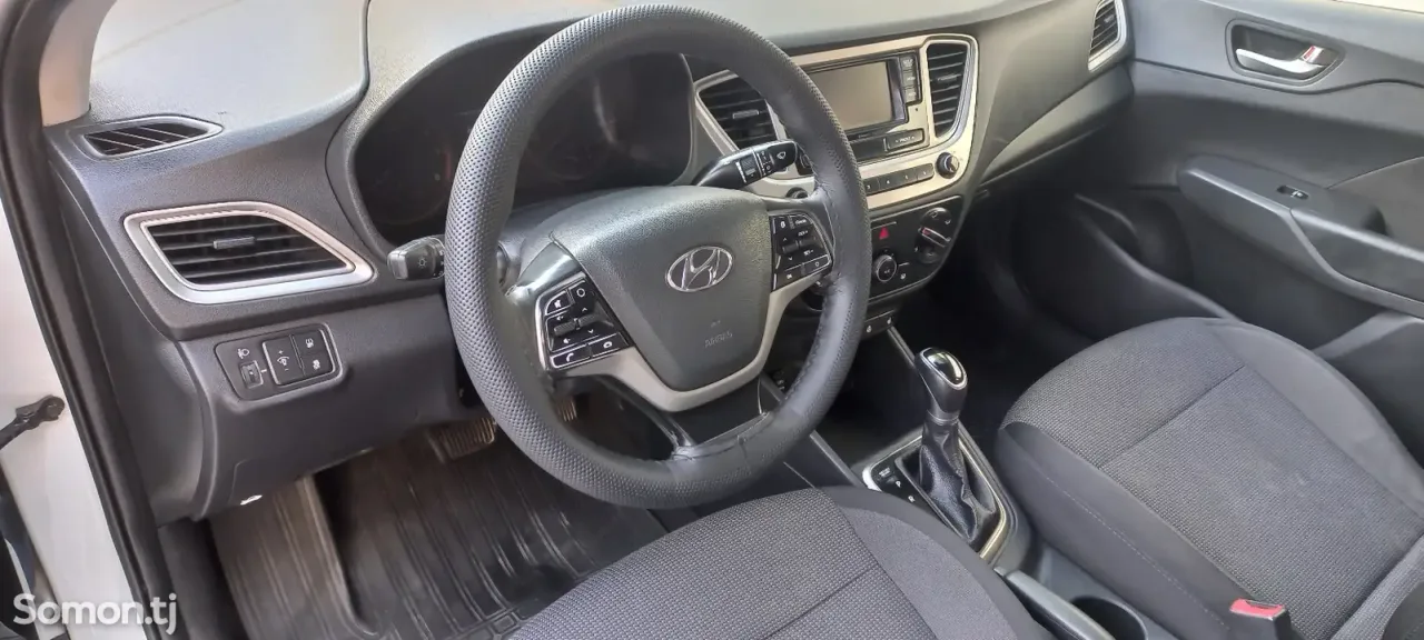 Hyundai Accent 2019 · 1.6 AT