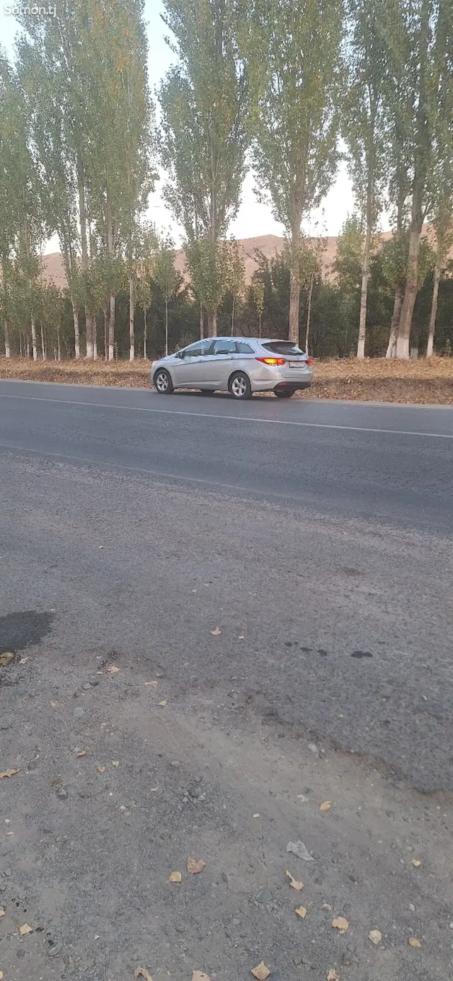 Hyundai i40 2014 · 2.0 AT