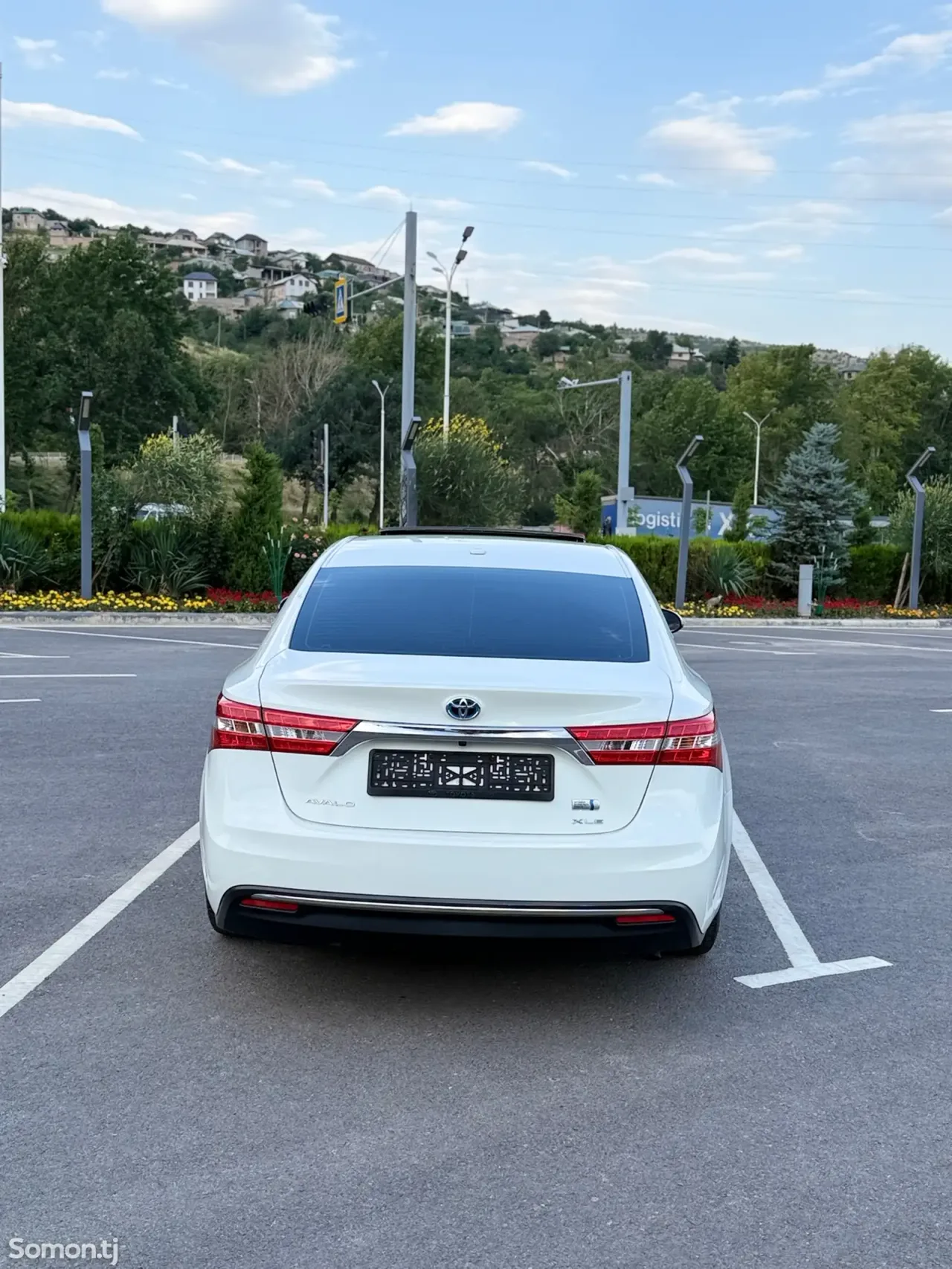 Toyota Avalon 2015 · 2.5 AT