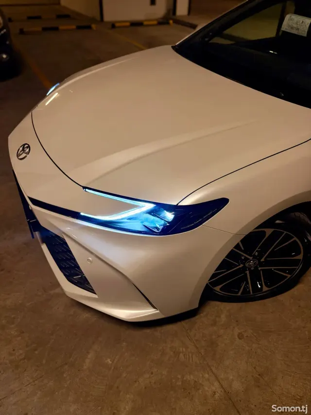 Toyota Camry 2026 · 2.5 AT