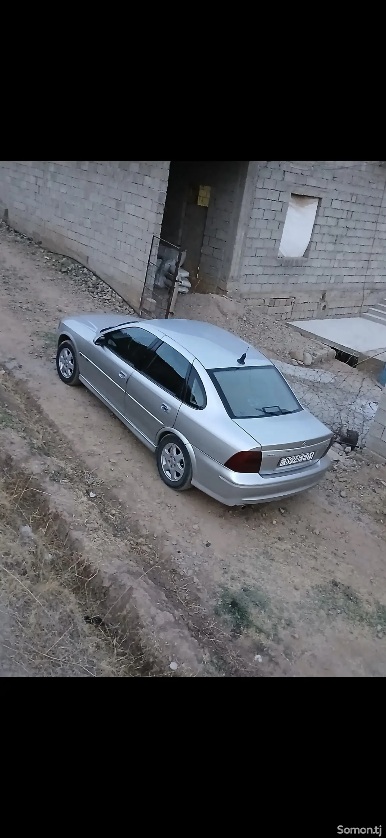 Opel Vectra B 1999 · 1.8 MT