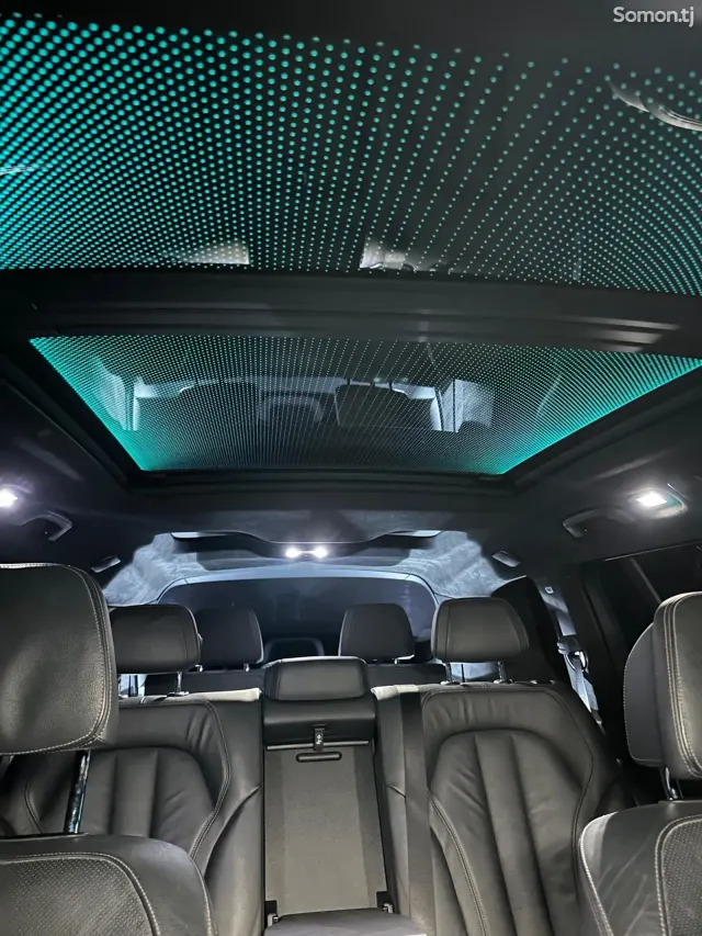 BMW X7 2021 · 4.0 AT