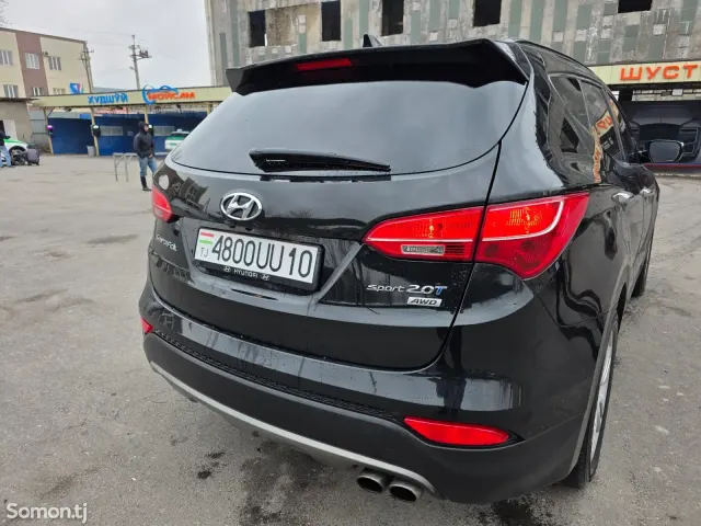 Hyundai Santa Fe 2015 · 2.0 AT
