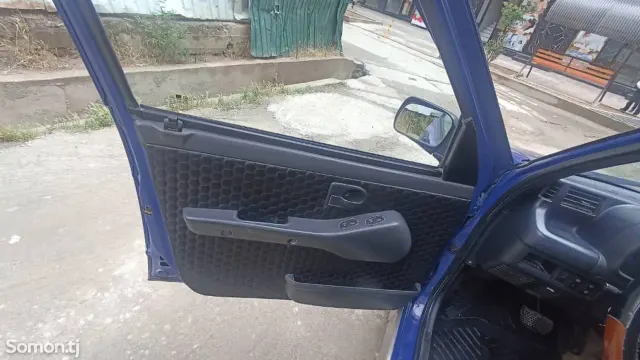 Daewoo Tico 1997 · 0.8 AT