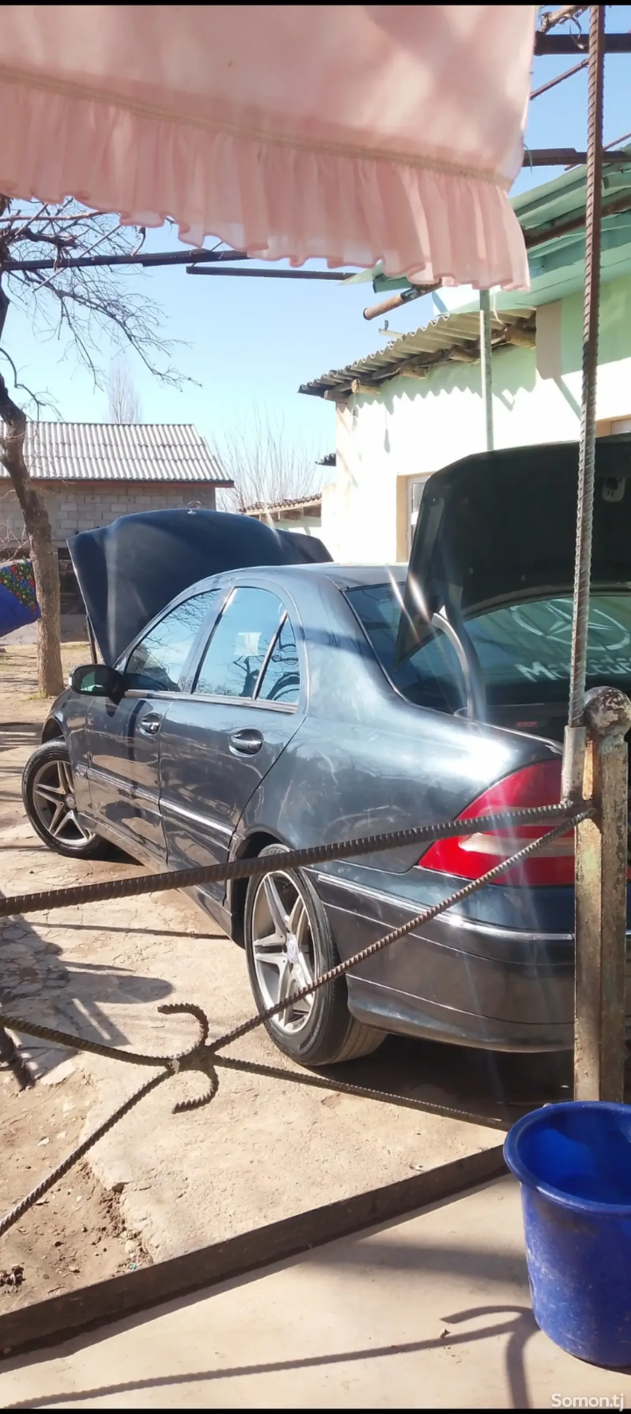 Mercedes-Benz C class 2003 · 2.0 MT