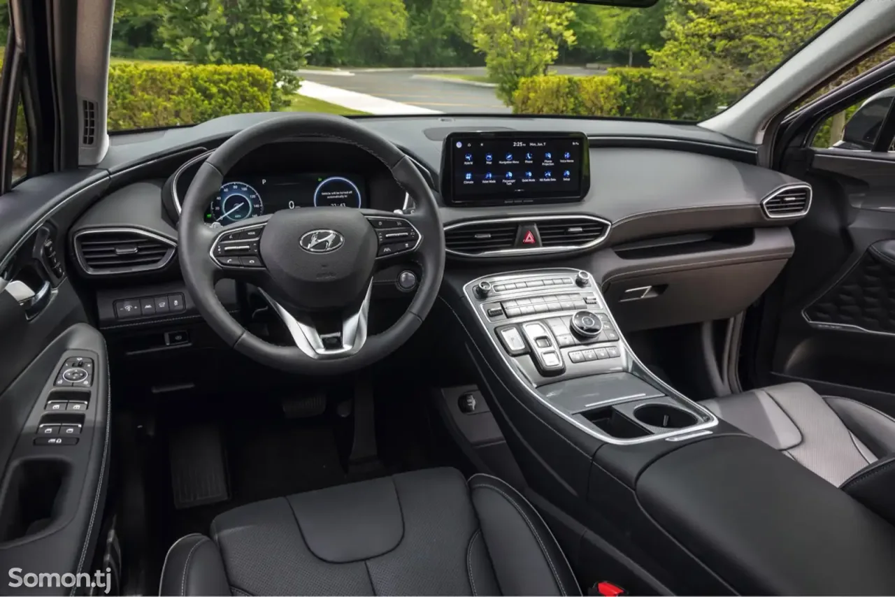 Hyundai Santa Fe 2022 · 2.5 AT