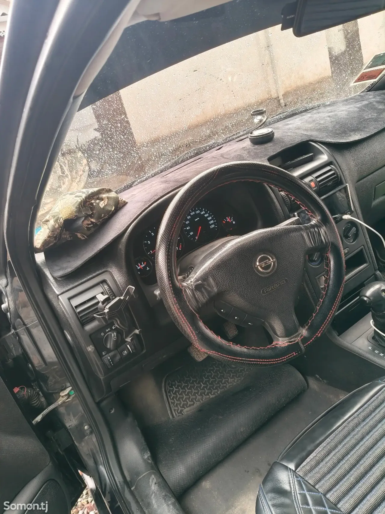 Opel Astra G 2000 · 1.6 AT