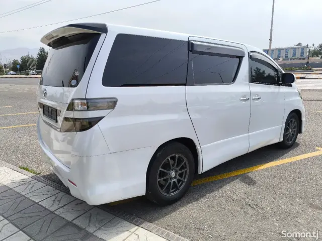 Toyota Vellfire 2010 · 2.4 AT