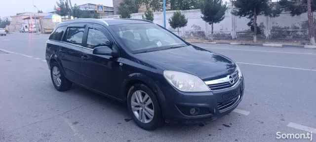 Opel Astra H 2007 · 1.8 MT