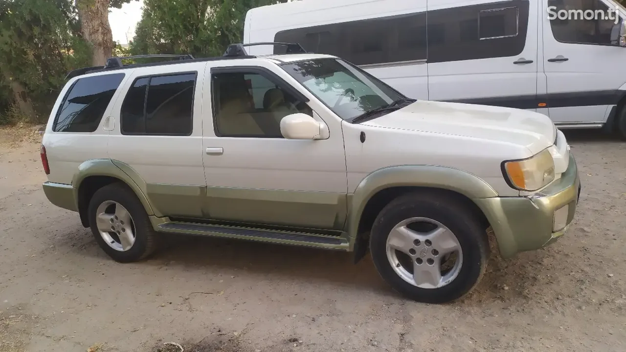 Infiniti QX series 2004 · AT