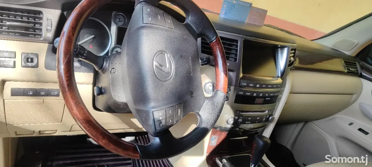 Lexus LX series 2008 · 5.7 AT