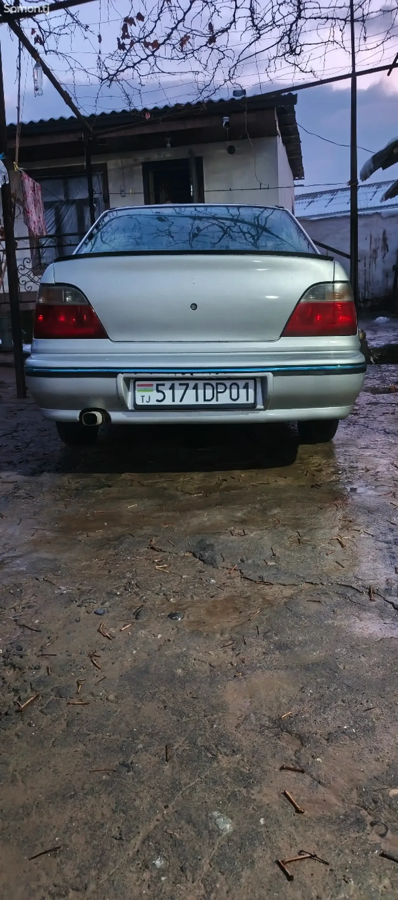 Daewoo Nexia 1994 · 1.6 MT