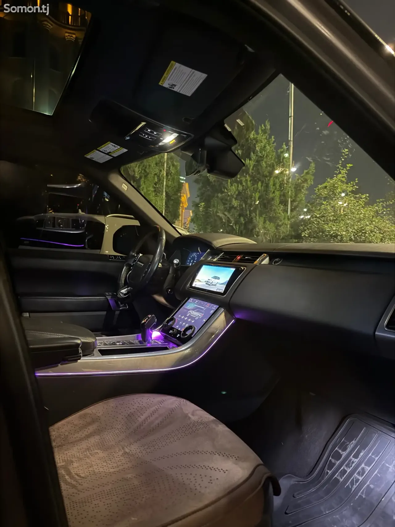 Land Rover Range Rover Sport 2018 · 3.0 AT