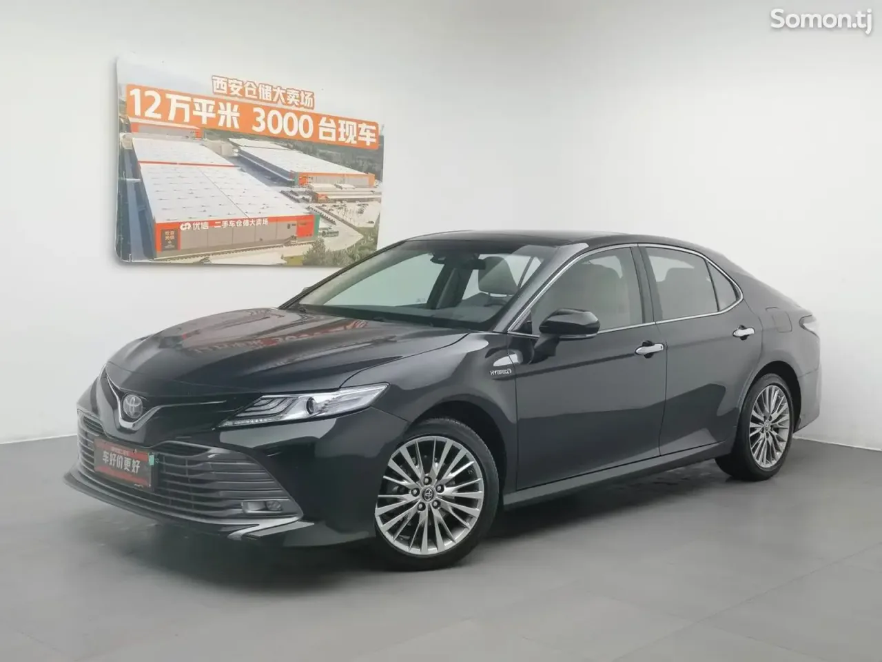 Toyota Camry 2019 · 2.5 AT