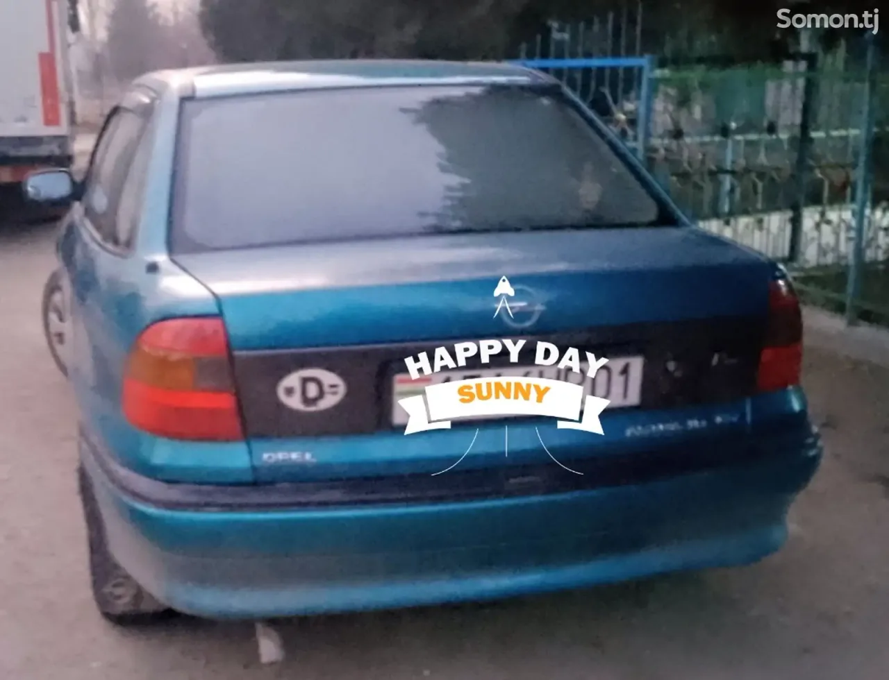 Opel Astra F 1995 · 1.6 AT