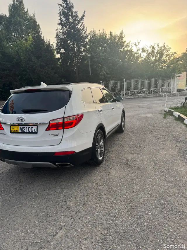Hyundai Santa Fe 2014 · 3.0 AT