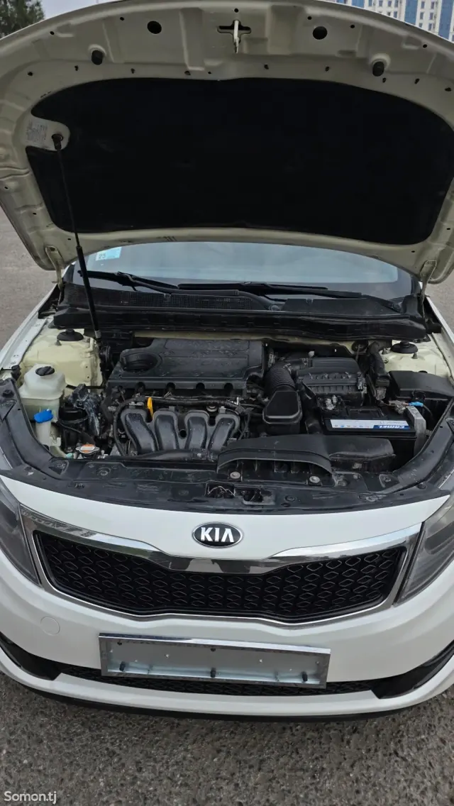 Kia K5 2012 · 2.0 AT