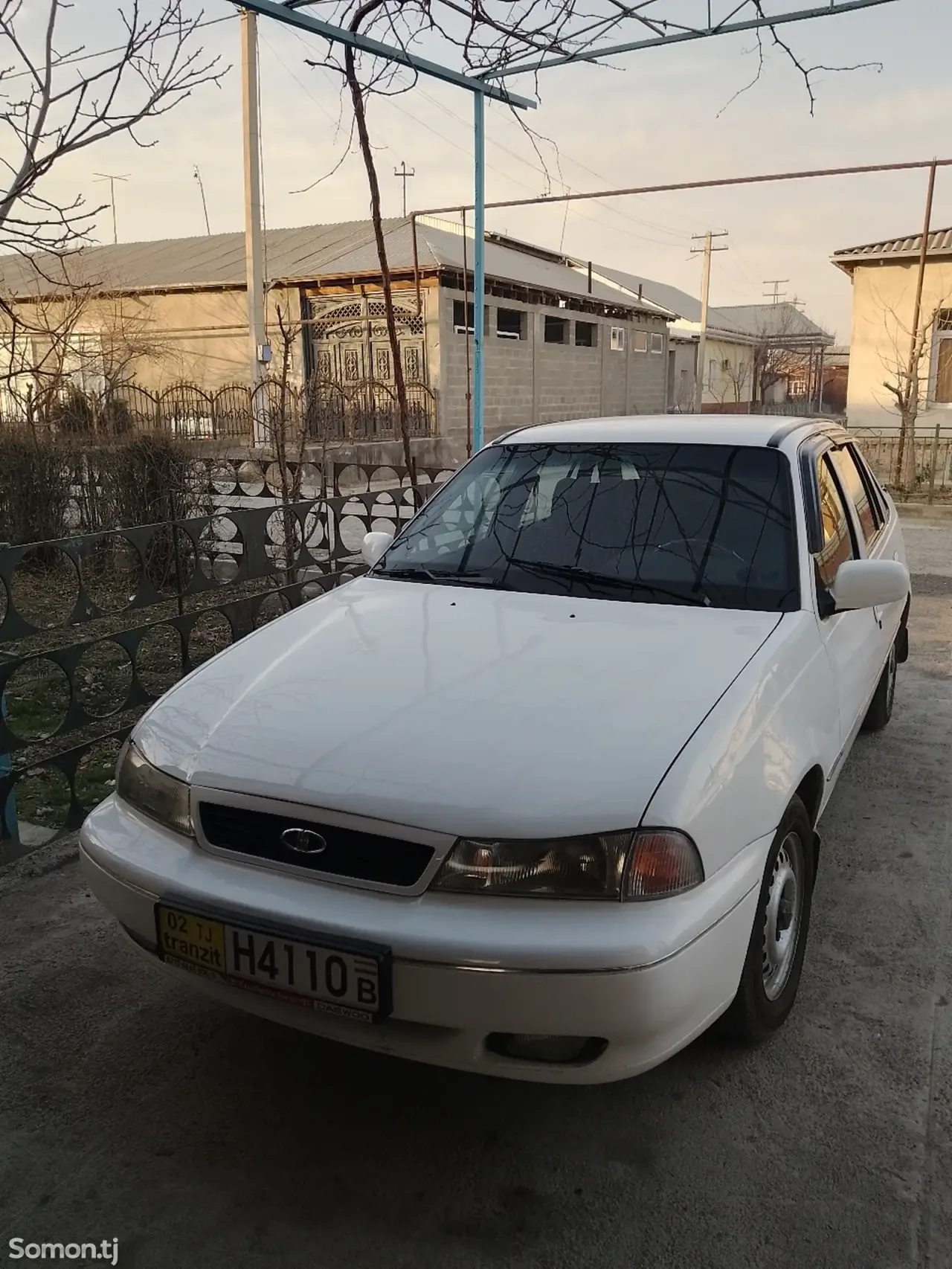 Daewoo Nexia 1996 · 1.6 MT