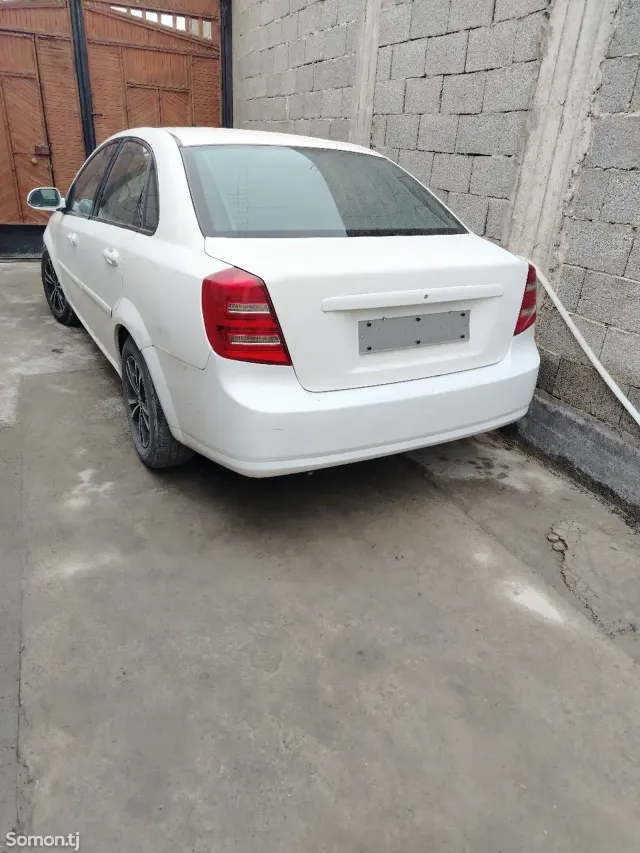 Chevrolet Lacetti 2007 · 1.6 MT