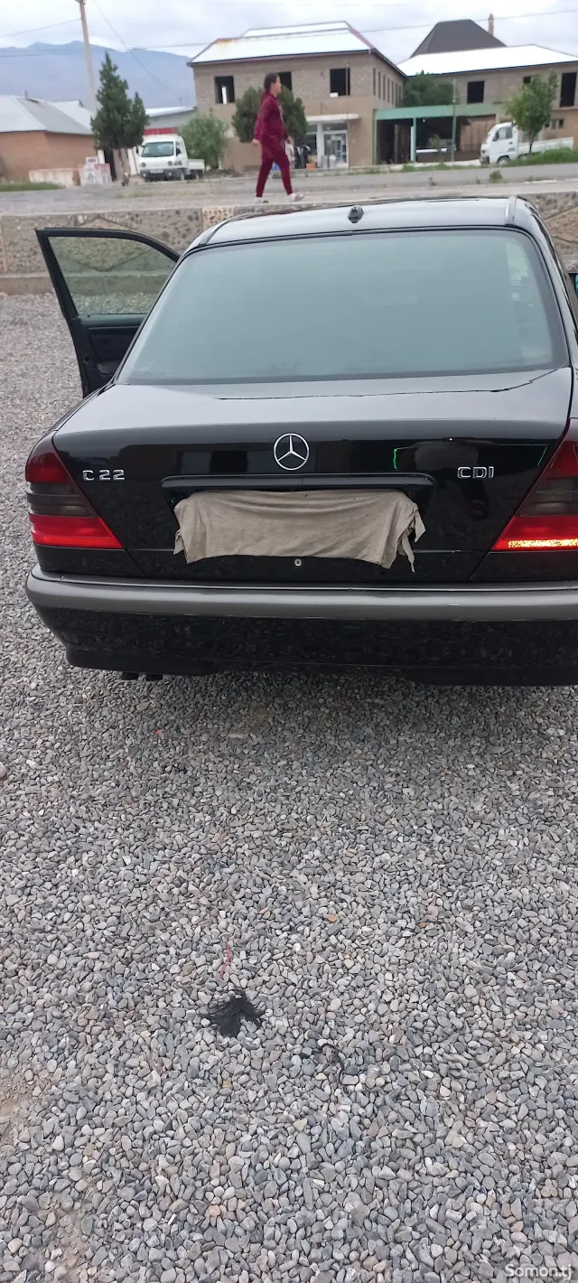Mercedes-Benz C class 1999 · 2.2 MT