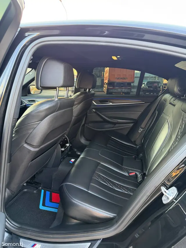 BMW 5 series 2017 · 2.0 AT