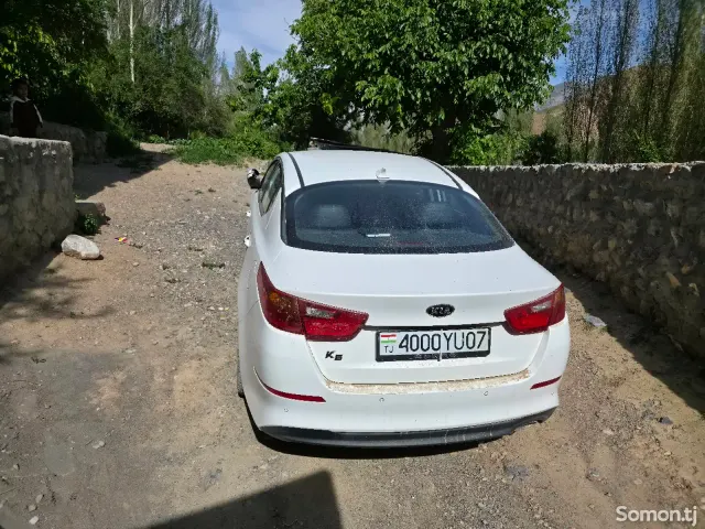 Kia K5 2014 · 2.0 AT