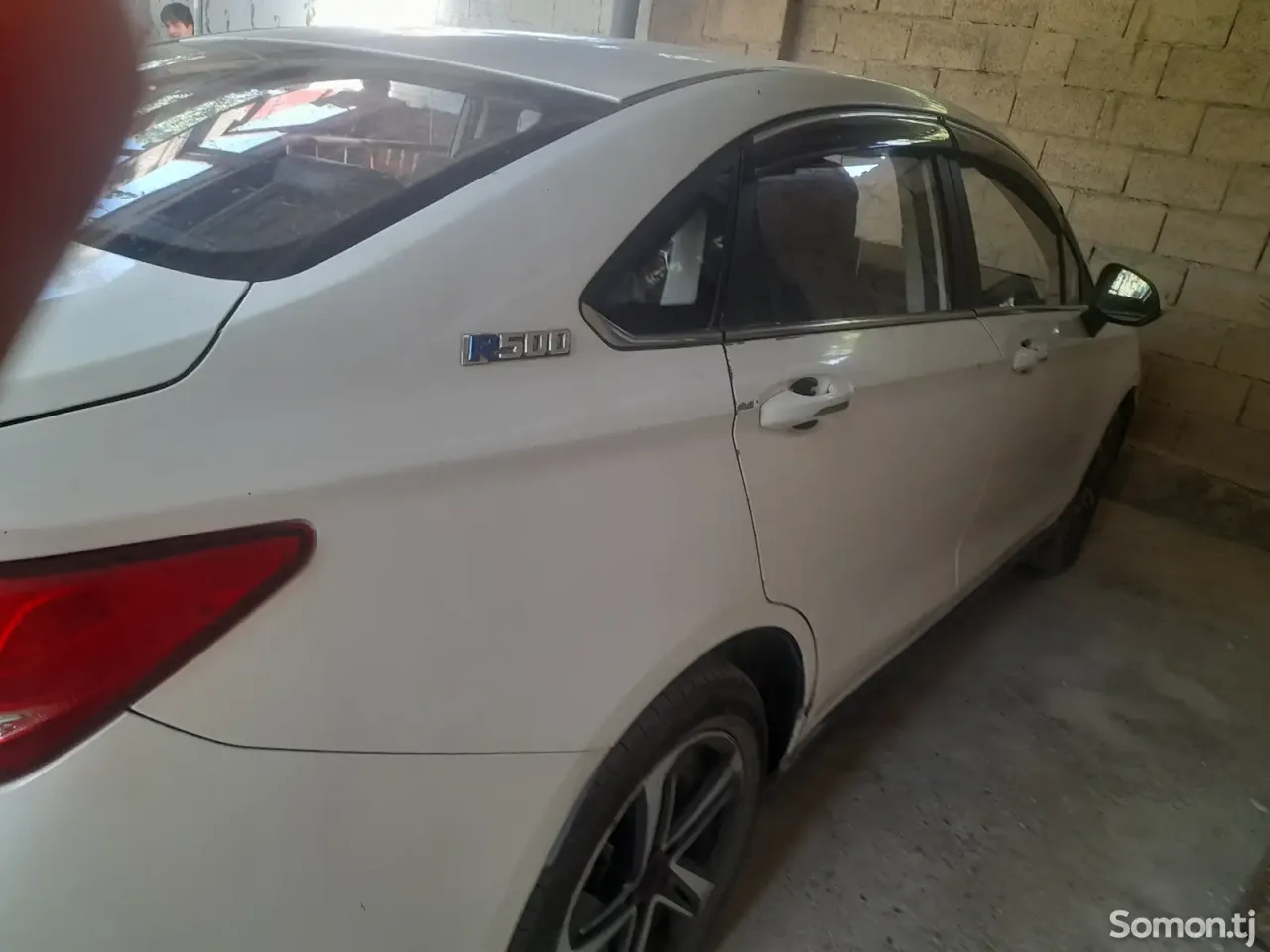 Beijing U5 2019 · AT
