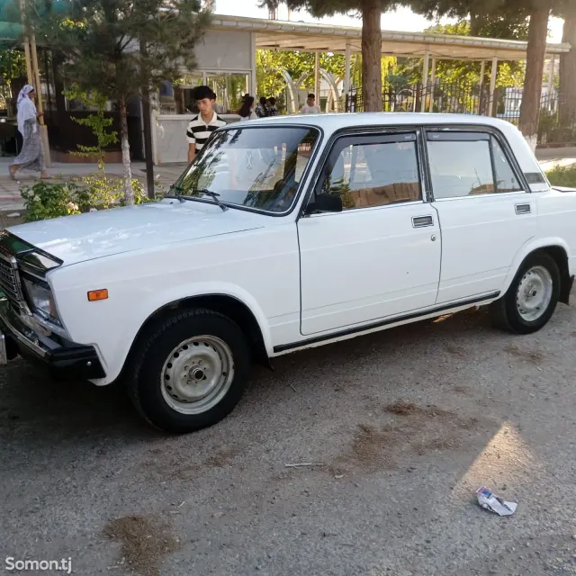 Lada (ВАЗ) 2107 2002 · 0.6 MT