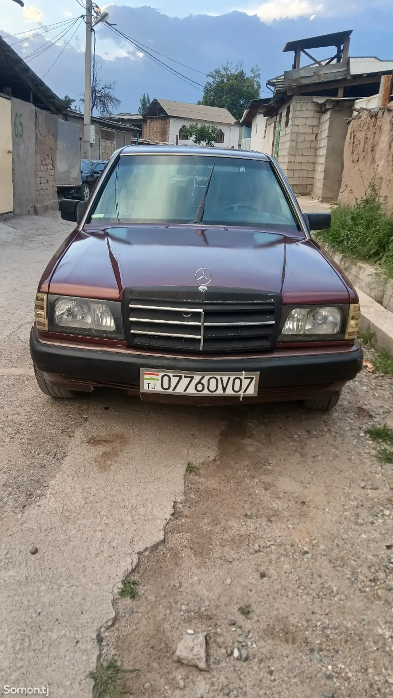 Mercedes-Benz W124 1992 · 2.0 MT