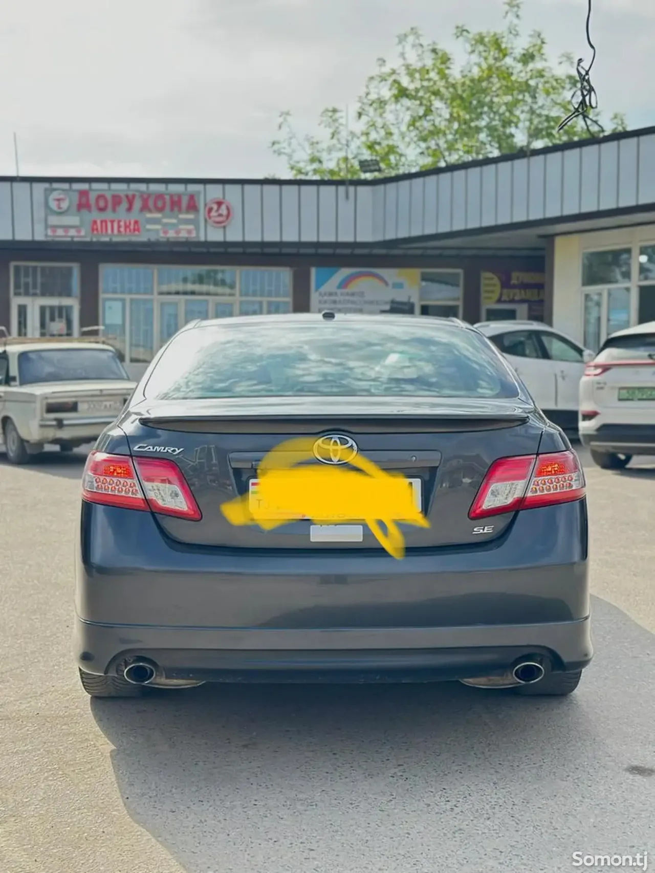 Toyota Camry 2011 · 3.5 AT