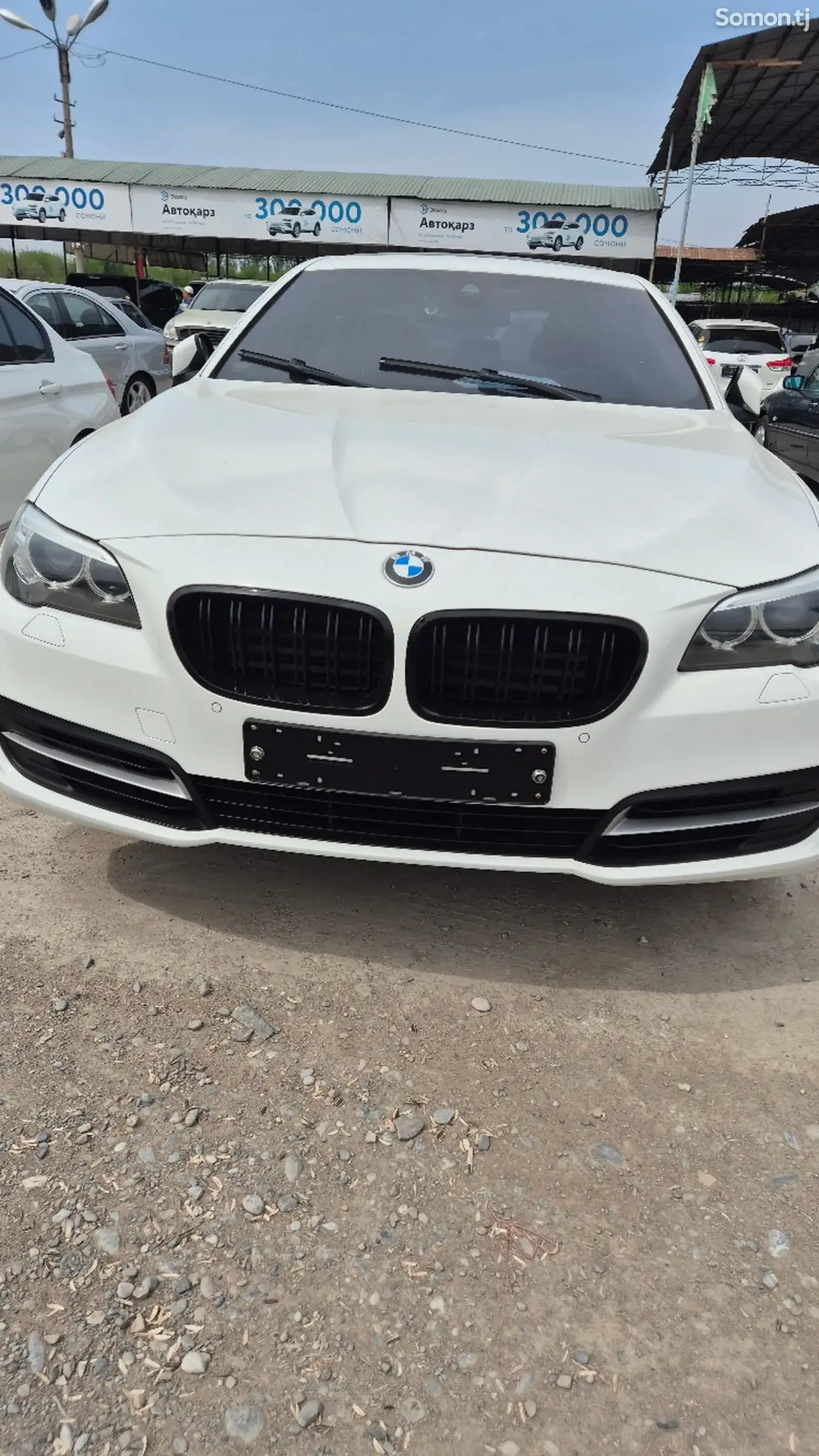 BMW 5 series 2015 · 2.0 AT