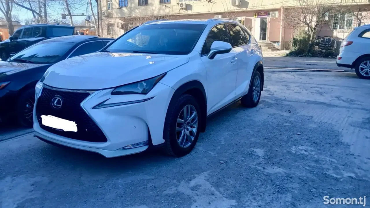 Lexus NX series 2015 · 2.0 AT