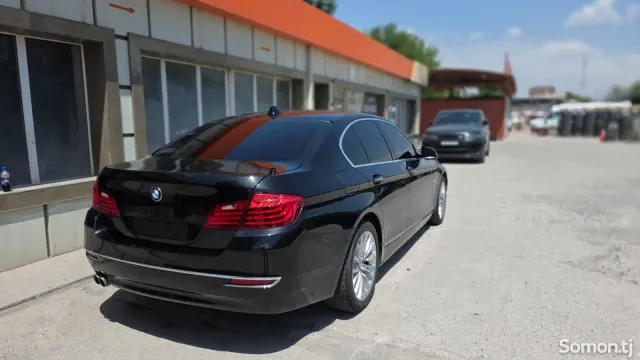 BMW 5 series 2015 · 2.0 AT