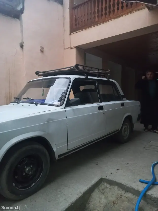 Lada (ВАЗ) 2107 2004 · 1.5 MT