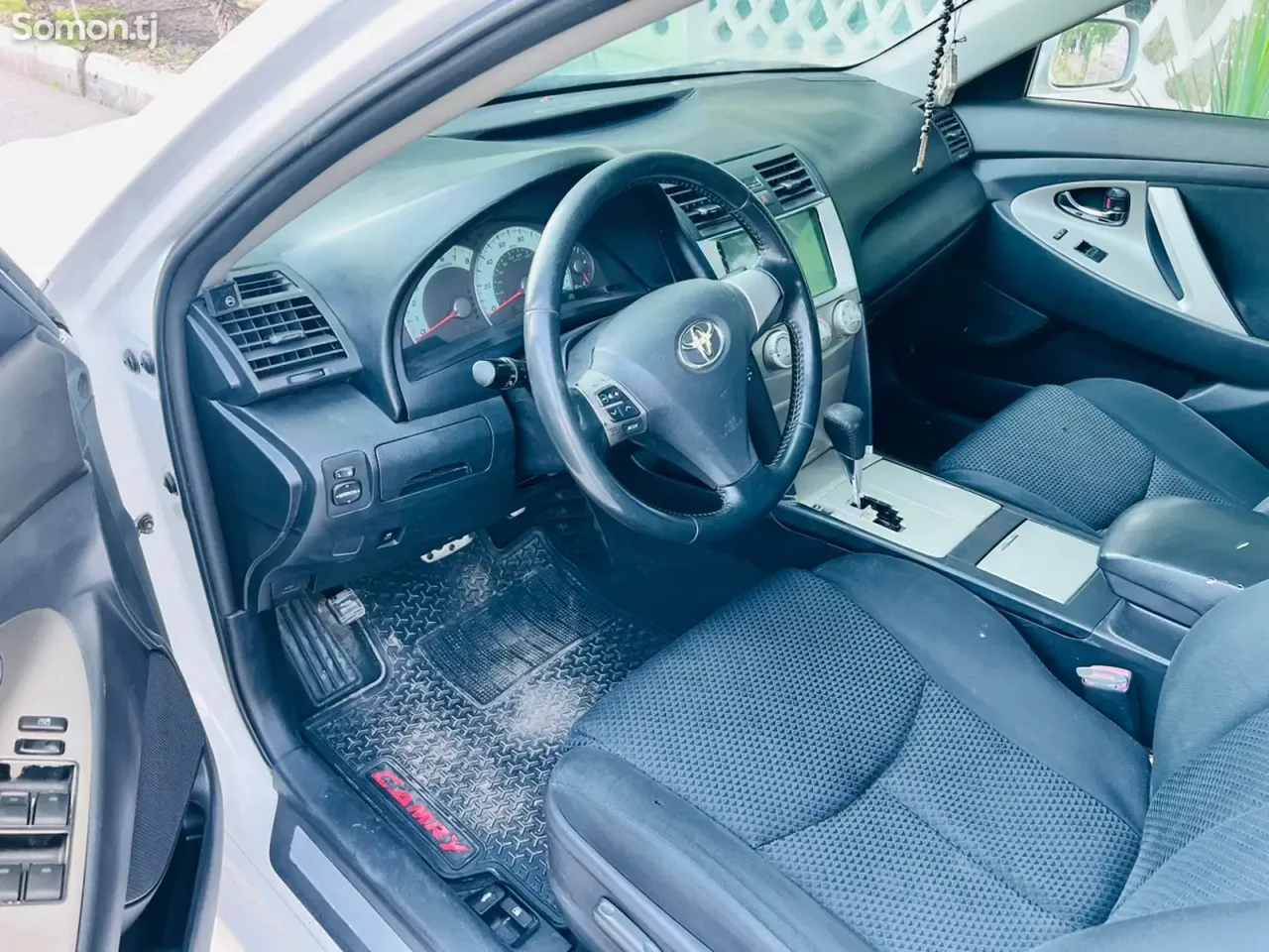 Toyota Camry 2010 · 2.5 AT
