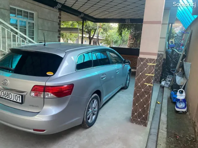 Toyota Avensis 2013 · 2.0 AT