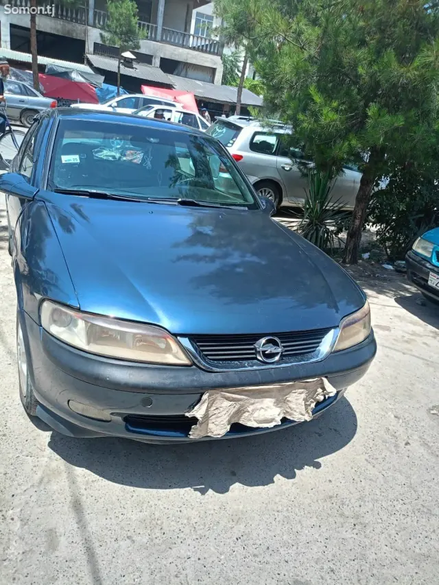 Opel Vectra B 1997 · 1.6 MT